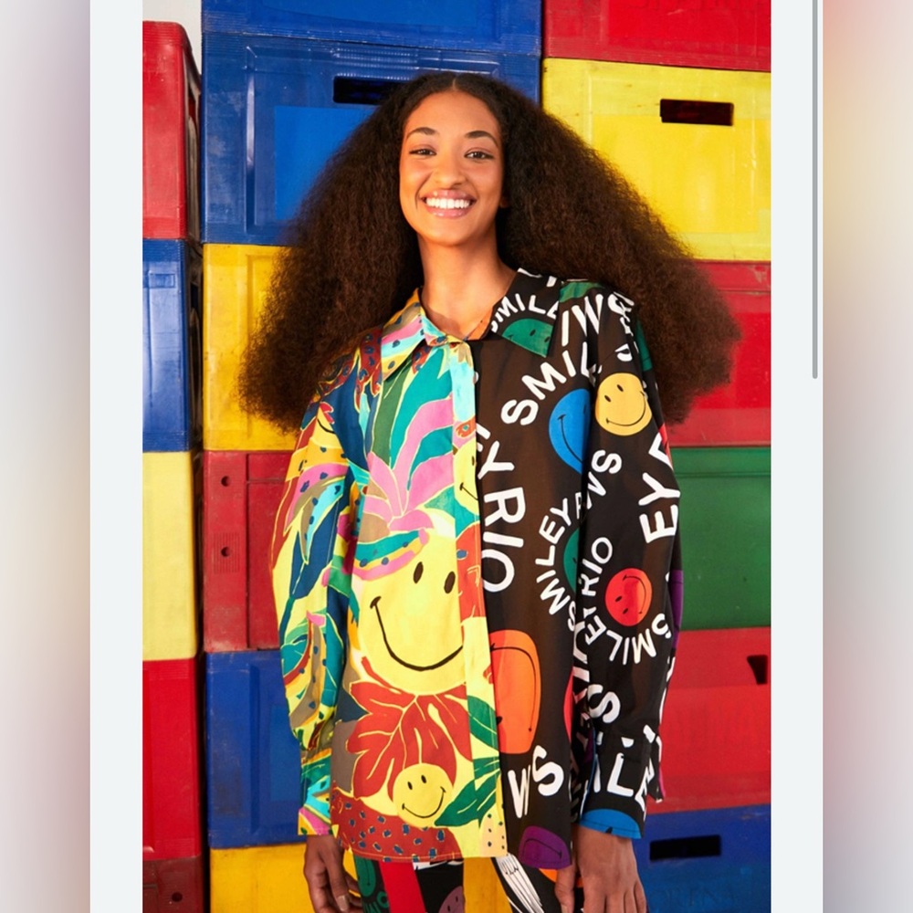 FARMRIO MIXED PRINTS SMILEY ORGANIC COTTON SHIRT IN MULTI